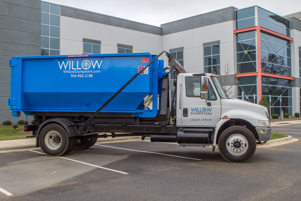 Revolutionize your waste management with Willow Dumpsters in Charlotte, NC. Efficient, affordable dumpster rental, pickup, and disposal services at your fingertips.